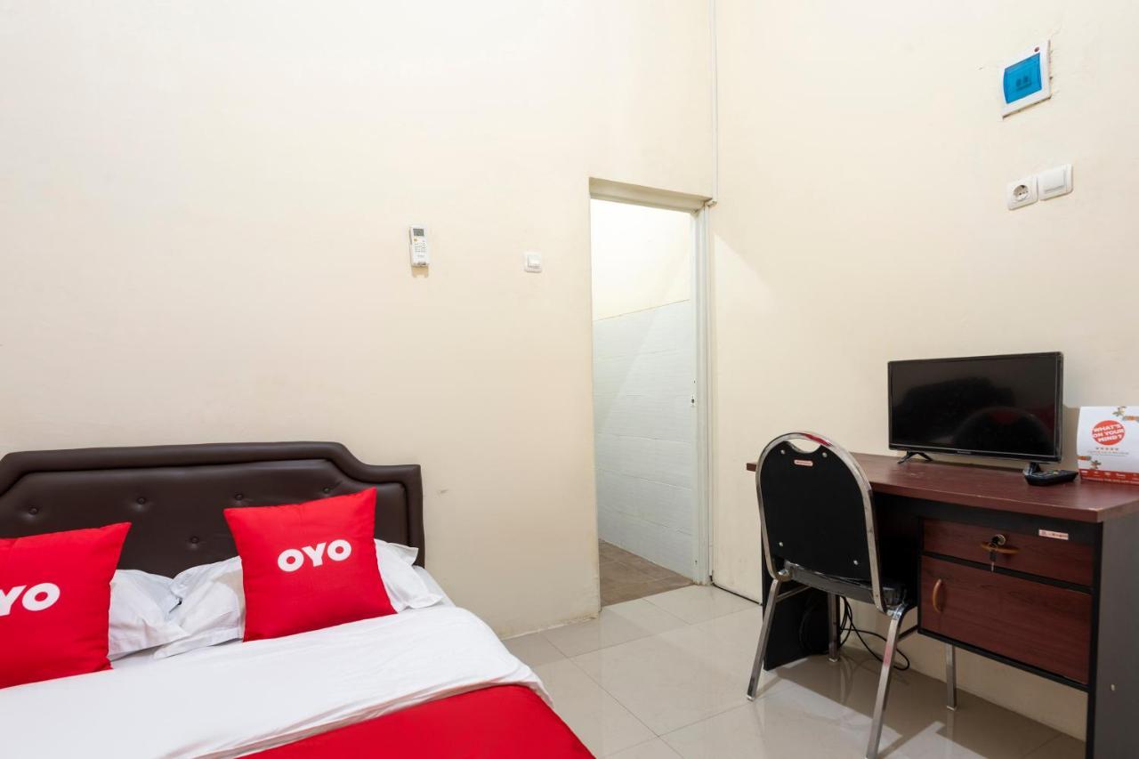 Oyo 3706 Griya Tentrem Syariah Lamongan Exterior foto